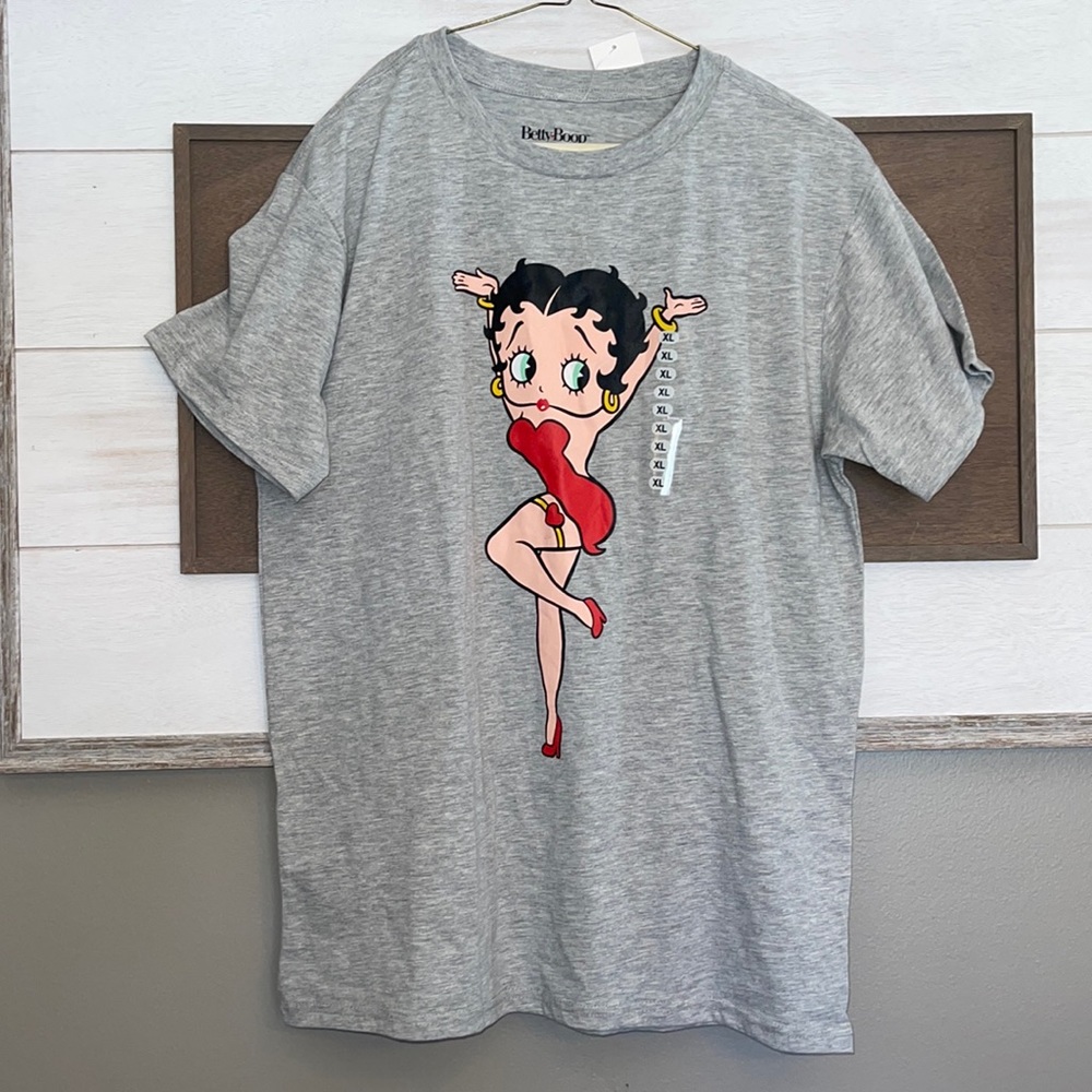 Betty Boop tee shirt. NWT. Size XL